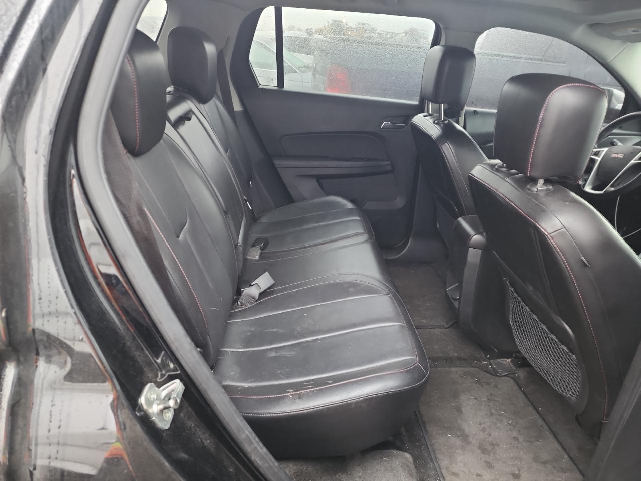 2011 GMC Terrain - Image 11