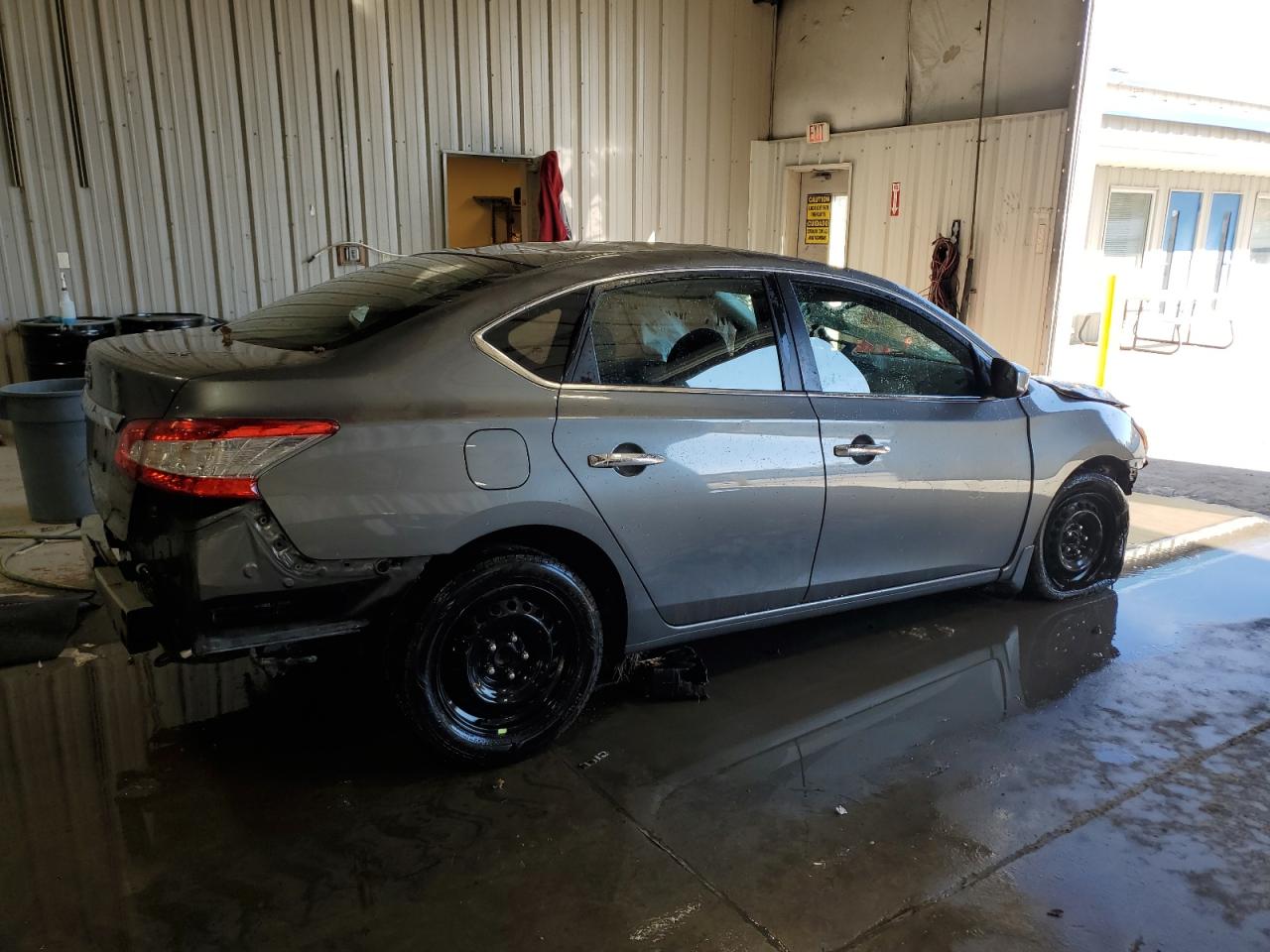 2015 Nissan Sentra - Image 3