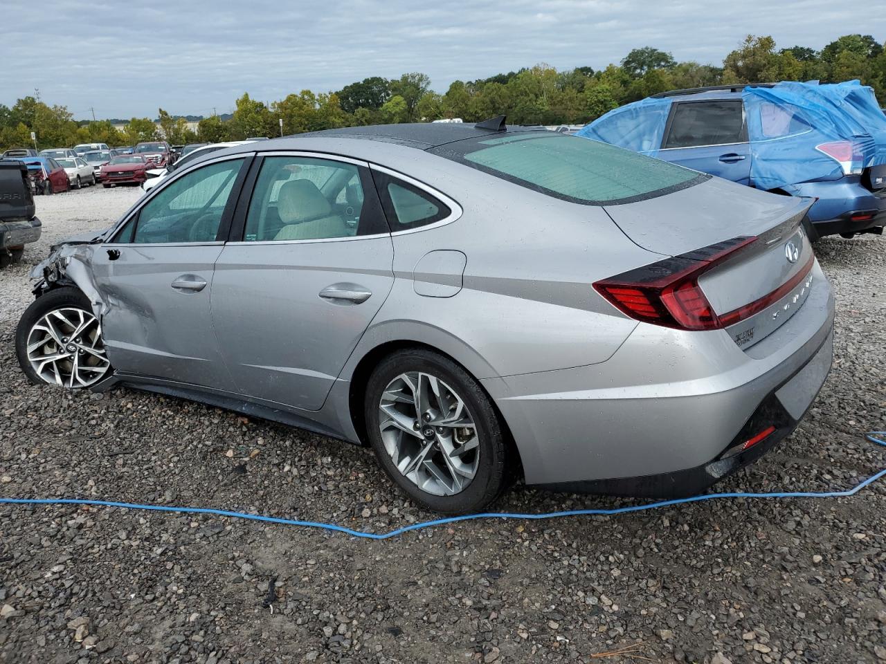2023 Hyundai Sonata - Image 2