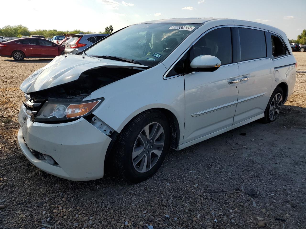 VIN 5FNRL5H94FB095932 2015 HONDA ODYSSEY no.1