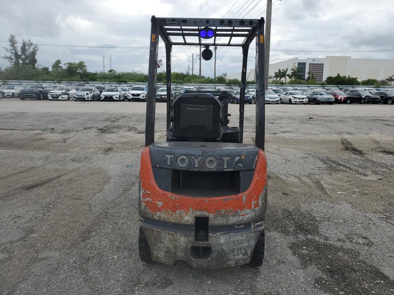 2015 Toyota Forklift VIN: M1AF30 Lot: 77689174