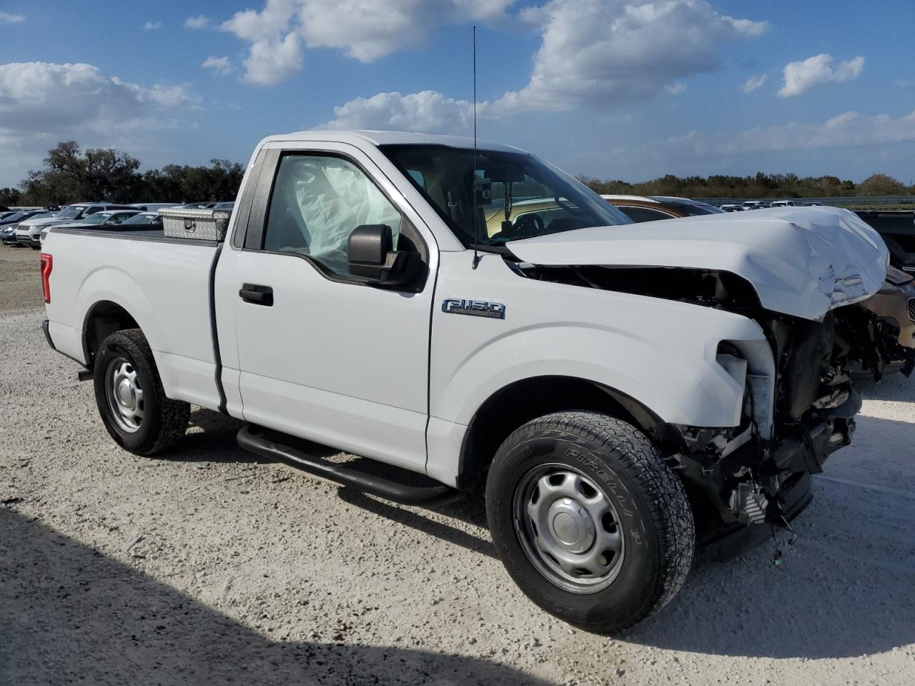 2016 Ford F-150 - Image 4