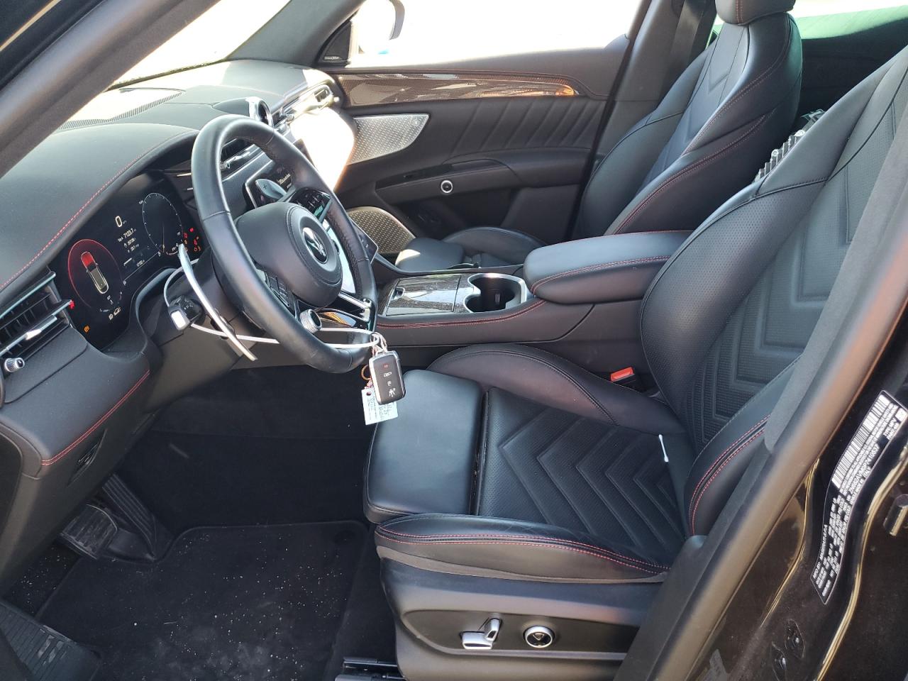 2023 Maserati Grecale Modena VIN: ZN682AVM0P7410537 Lot: 73698914
