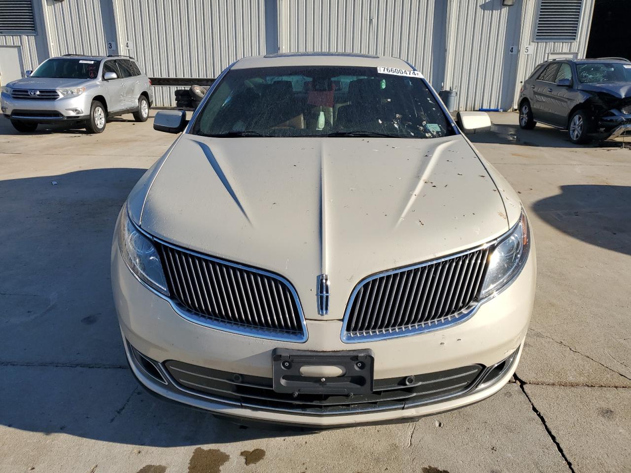 2015 Lincoln MKS - Image 5