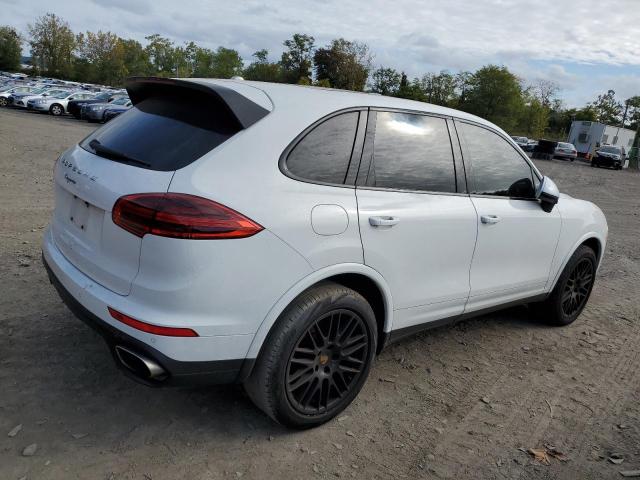 Паркетники PORSCHE CAYENNE 2017 Белый