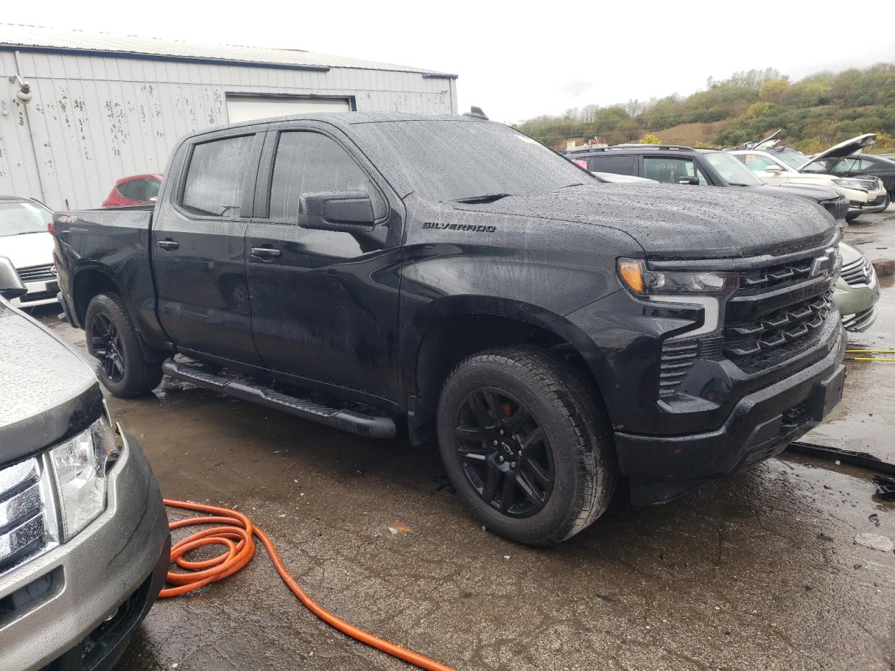 2023 Chevrolet Silverado - Image 4