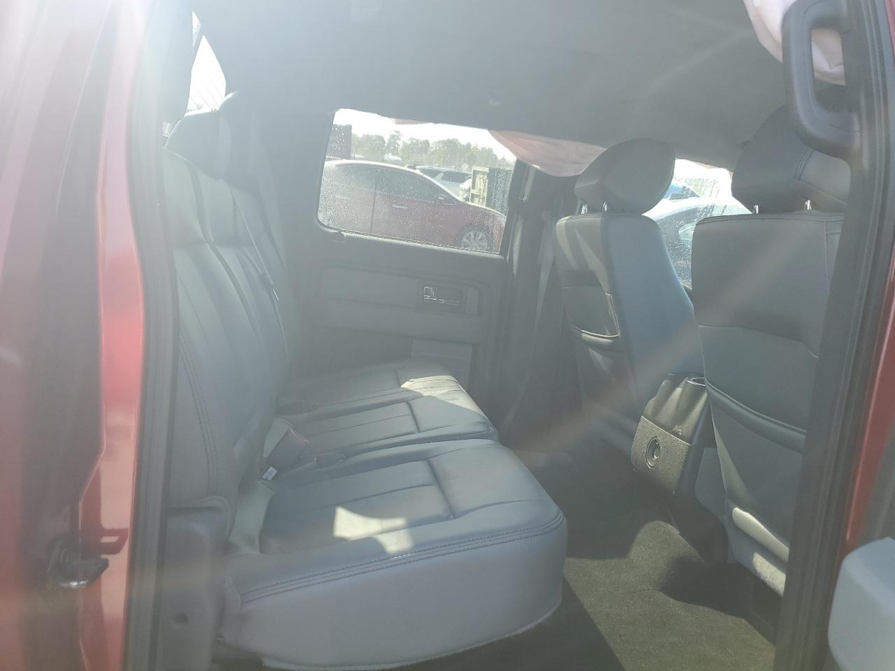 2014 Ford F-150 - Image 10