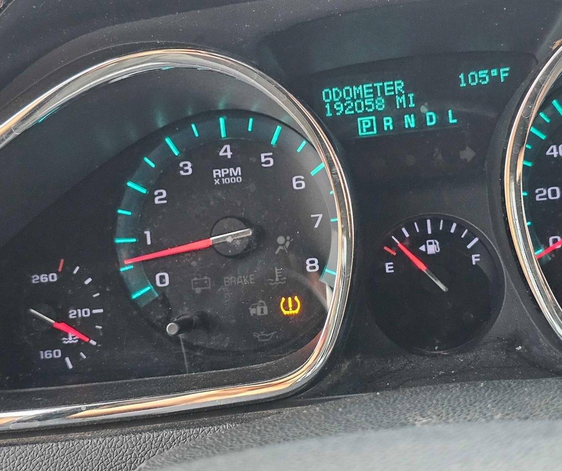 2009 Chevrolet Traverse - Image 8