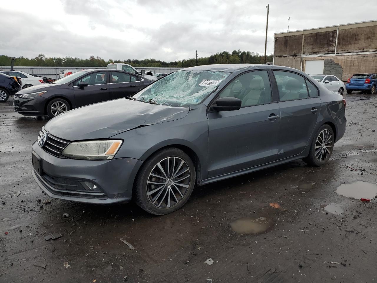 3VWD17AJ4GM399417 2016 VOLKSWAGEN JETTA - Image 1