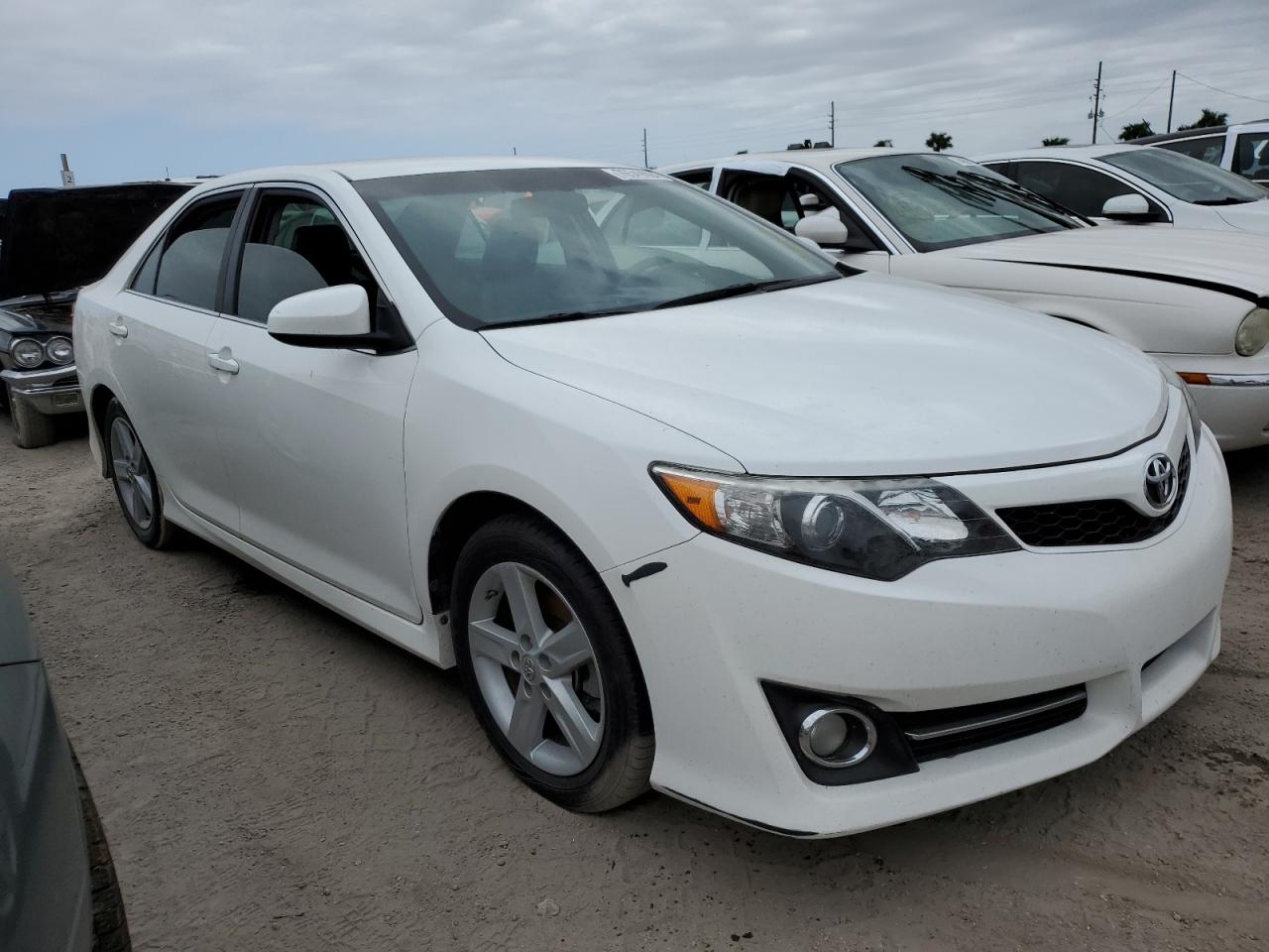 2012 Toyota Camry - Image 3