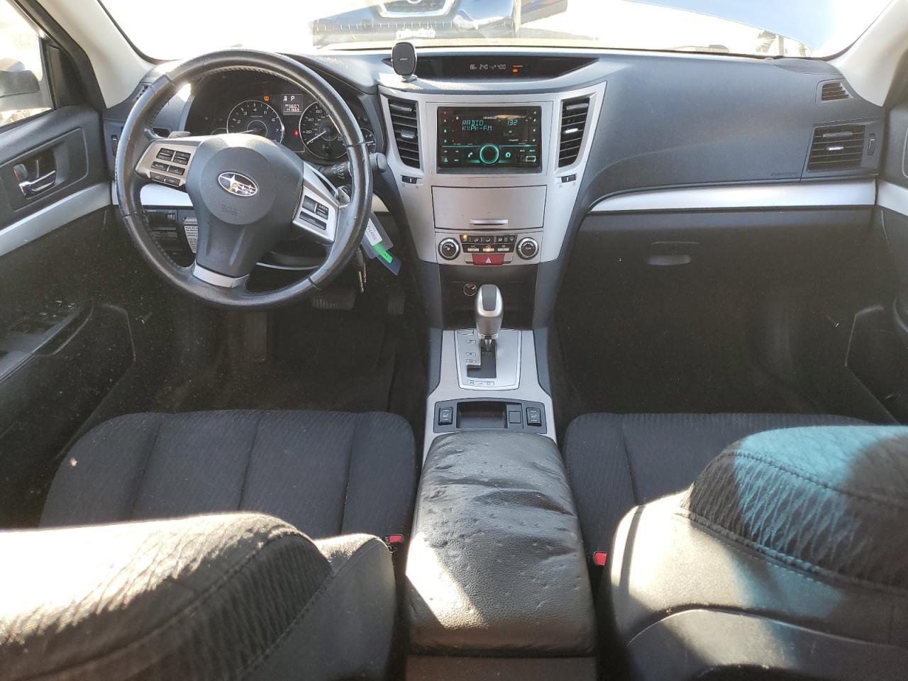 2012 Subaru Outback - Image 8