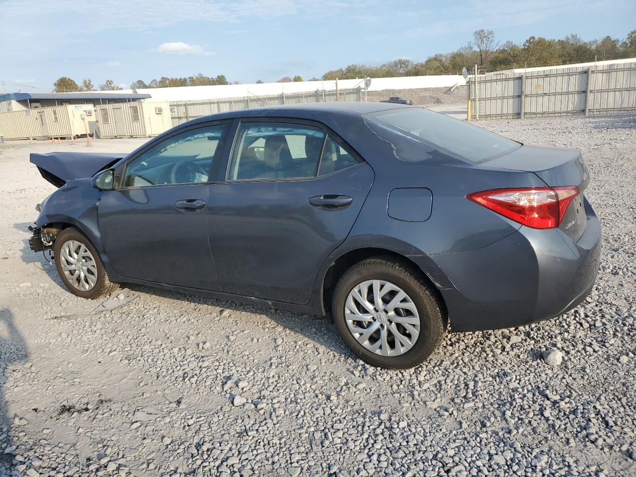 2018 Toyota Corolla L VIN: 2T1BURHE2JC988990 Lot: 78303834