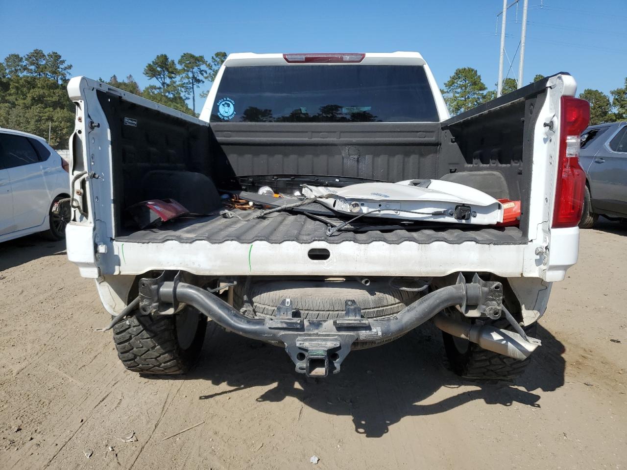 2020 Chevrolet Silverado - Image 6