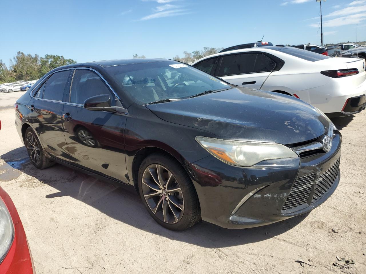 VIN 4T1BF1FK4GU572886 2016 TOYOTA CAMRY no.4