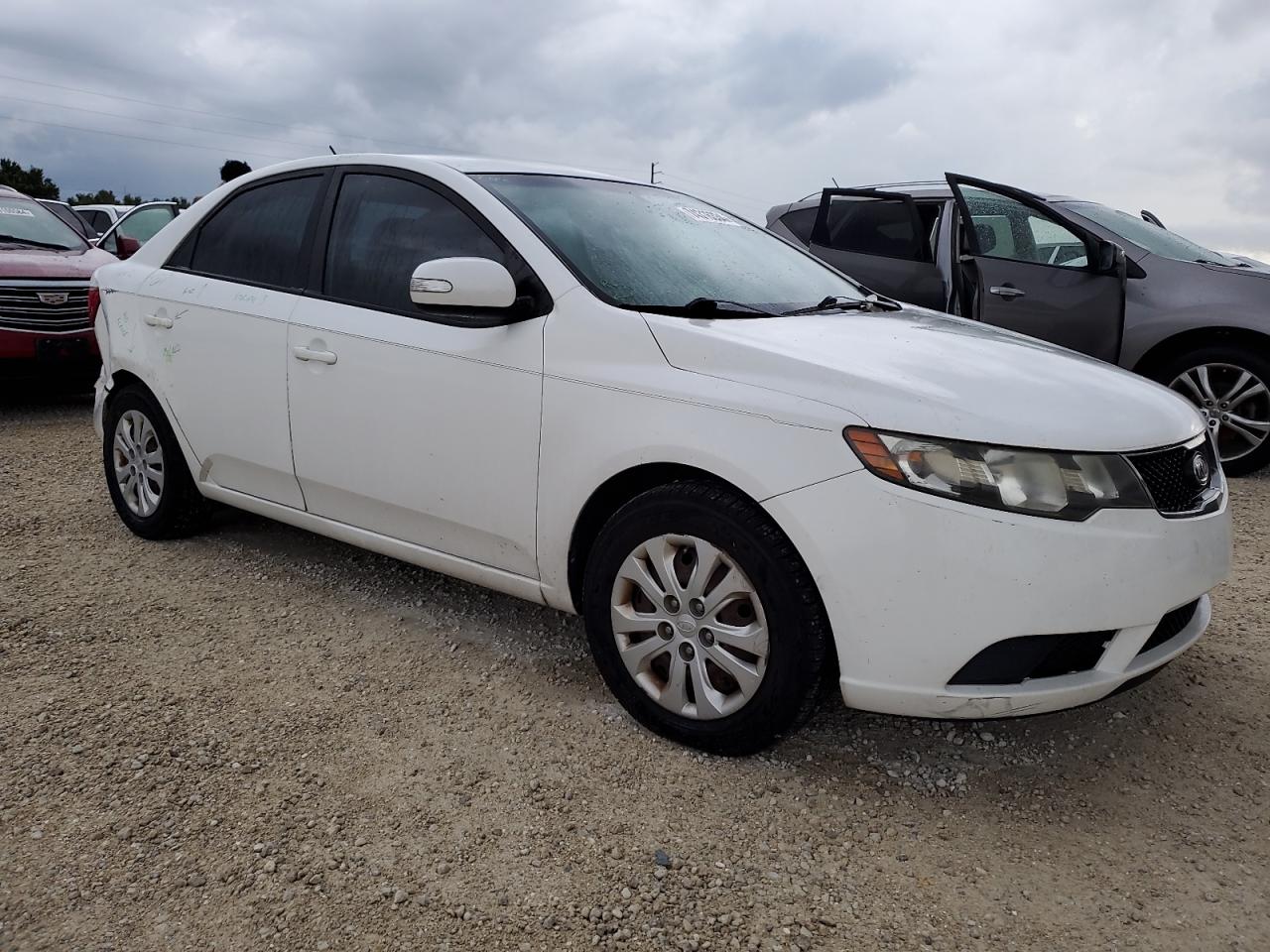 2010 Kia Forte - Image 4