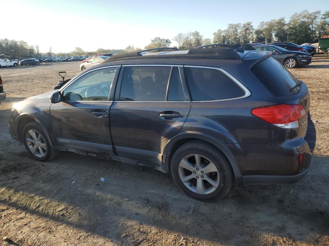 2013 Subaru Outback - Image 2