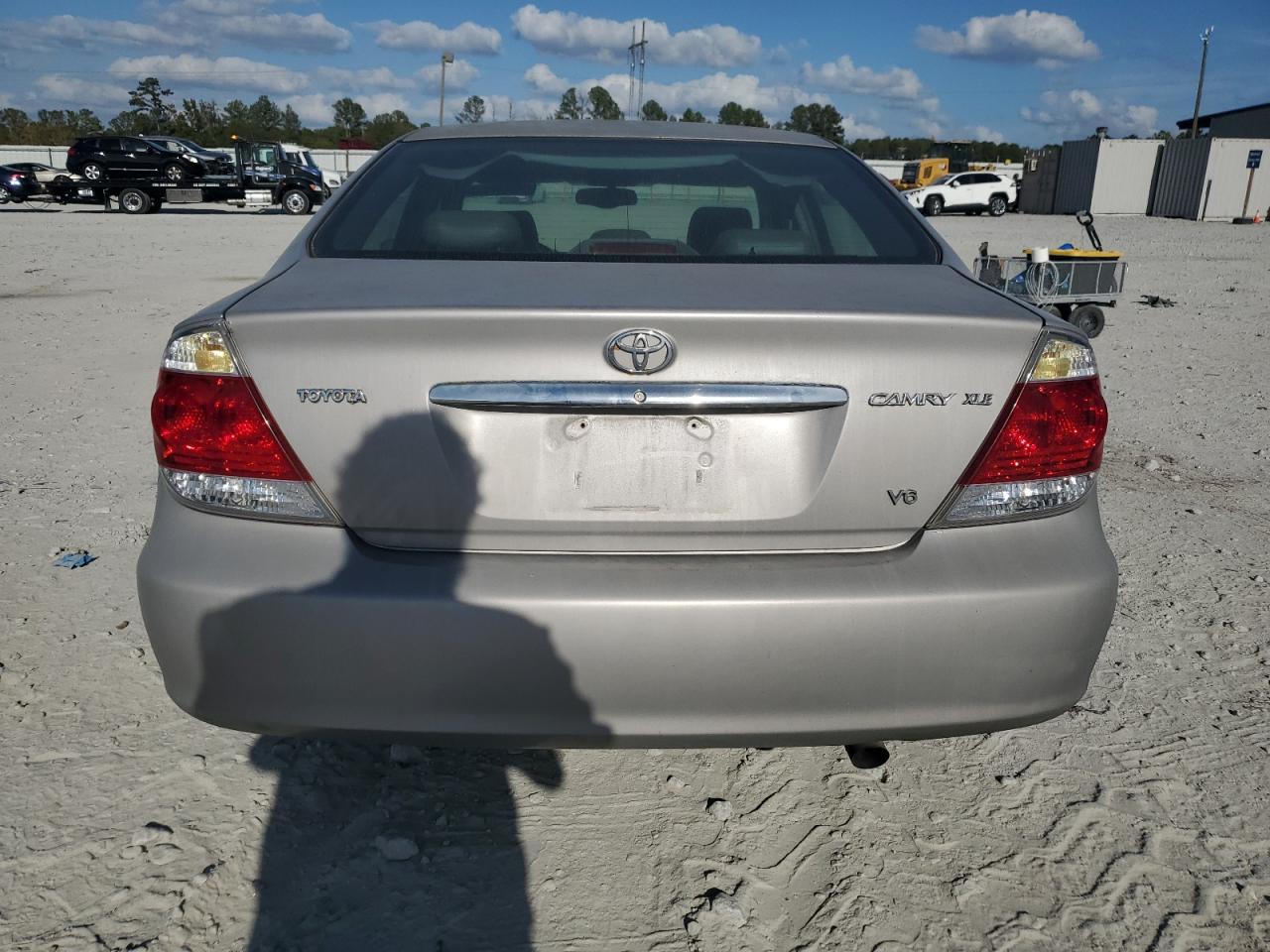 2005 Toyota Camry Le VIN: 4T1BF32K45U592196 Lot: 78831514