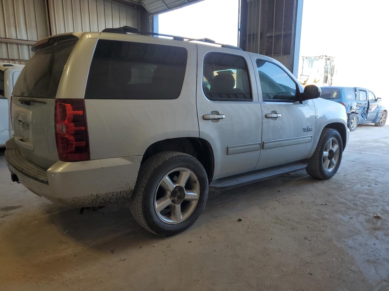 2013 Chevrolet Tahoe - Image 3