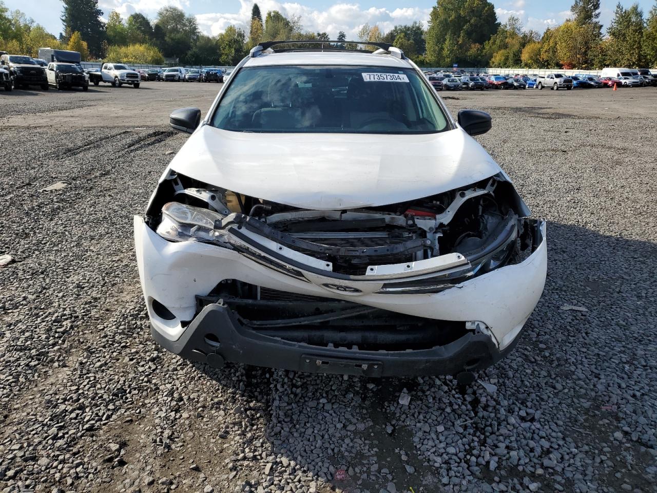 2015 Toyota RAV 4 - Image 5