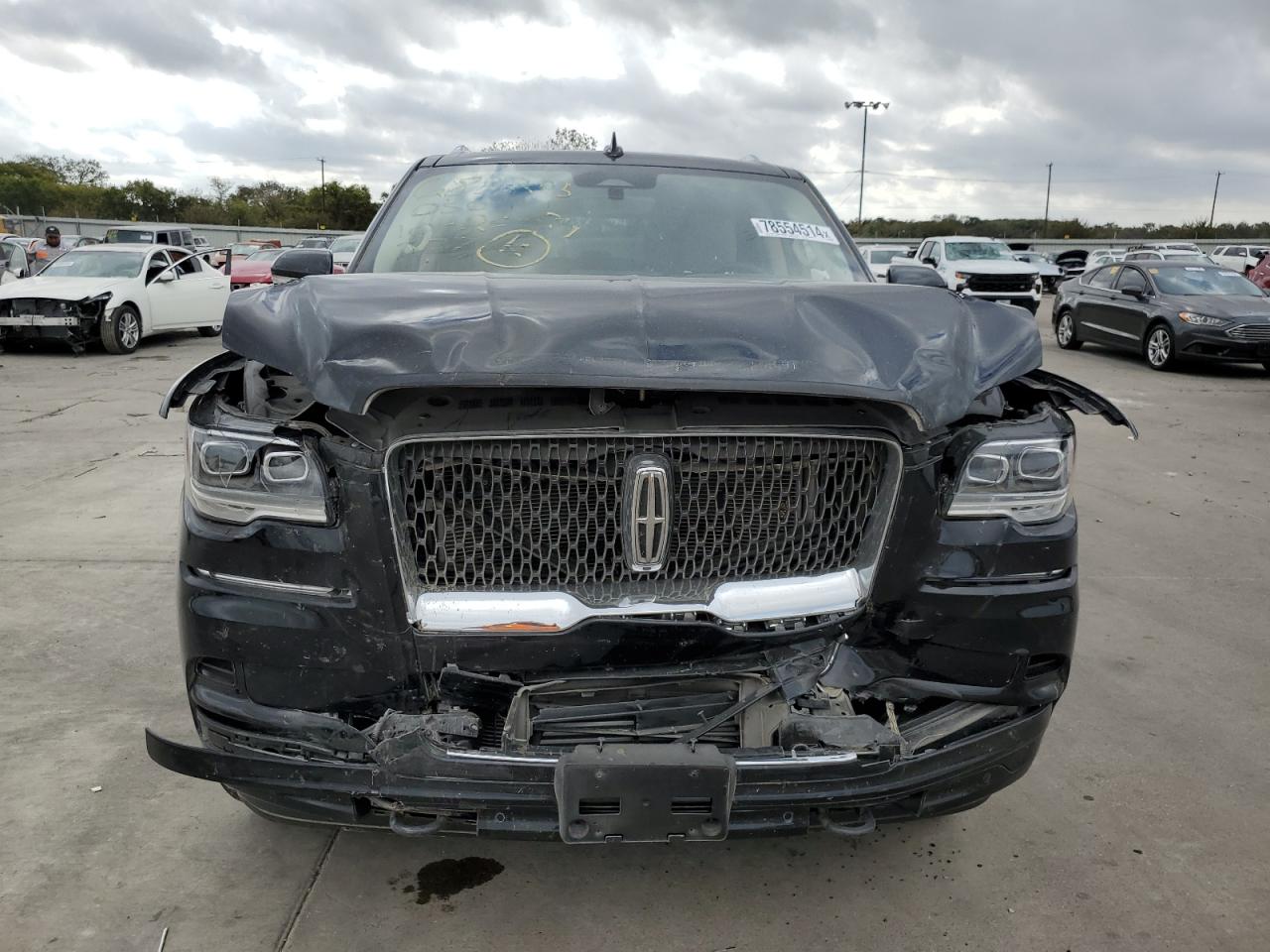 2023 Lincoln Navigator - Image 5
