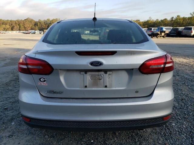  FORD FOCUS 2017 Сріблястий