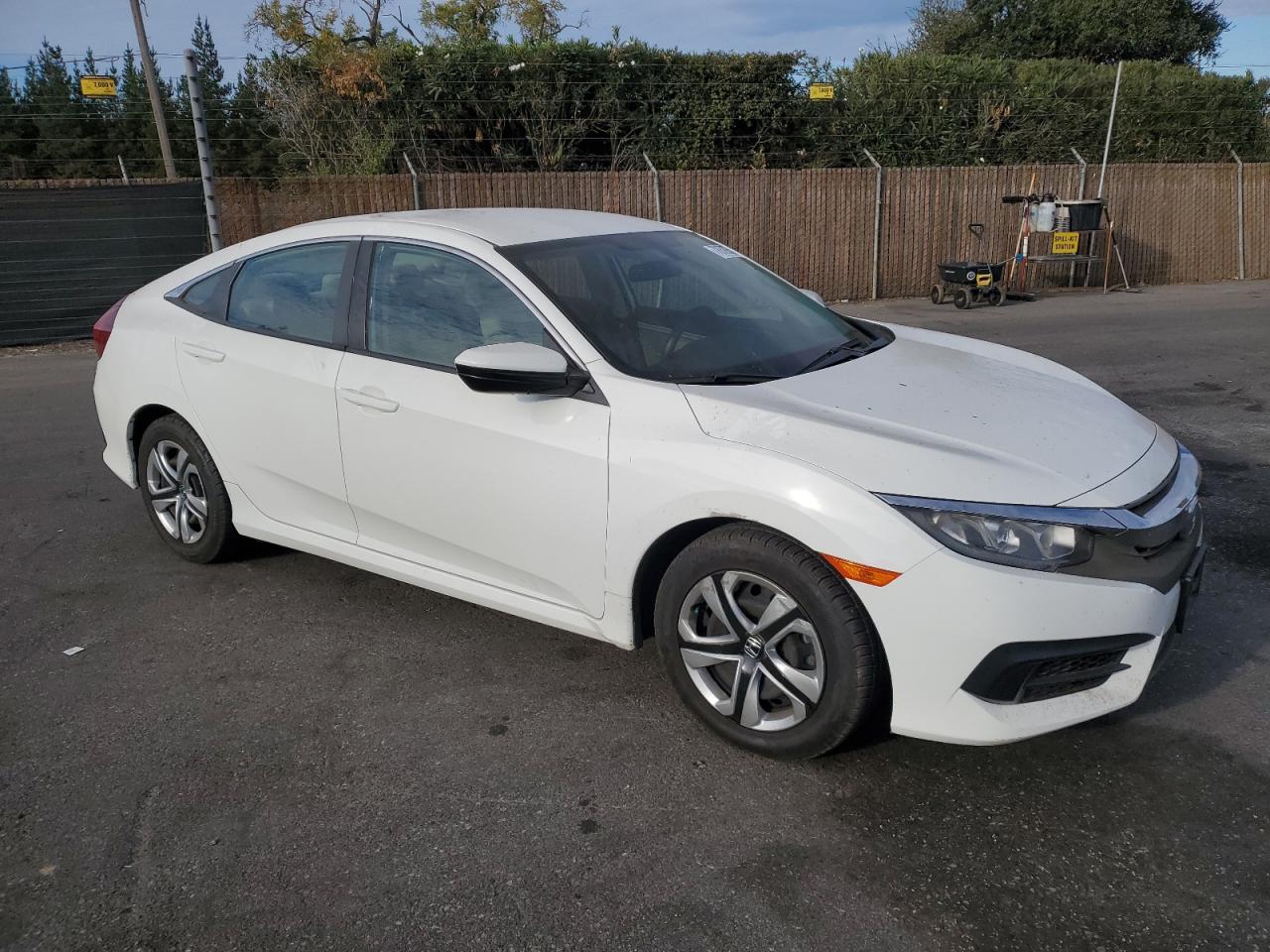 2017 Honda Civic - Image 4