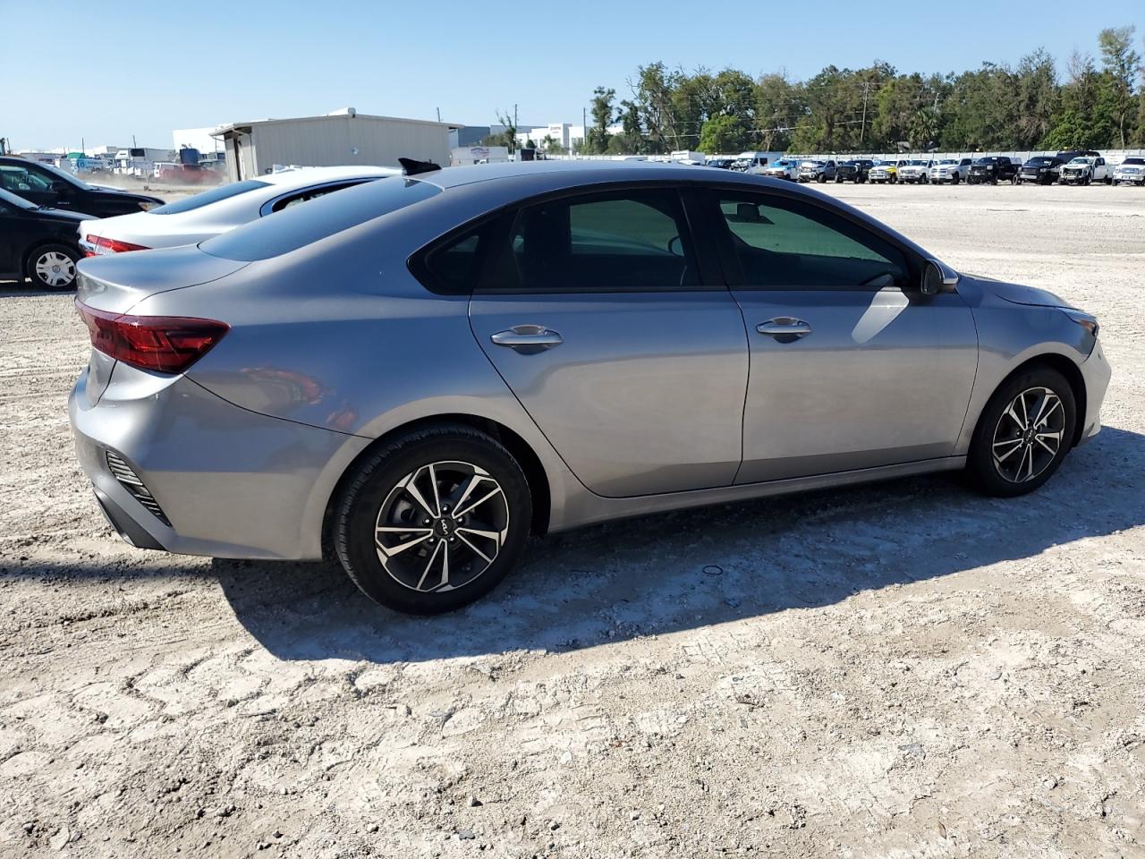 2024 Kia Forte - Image 3