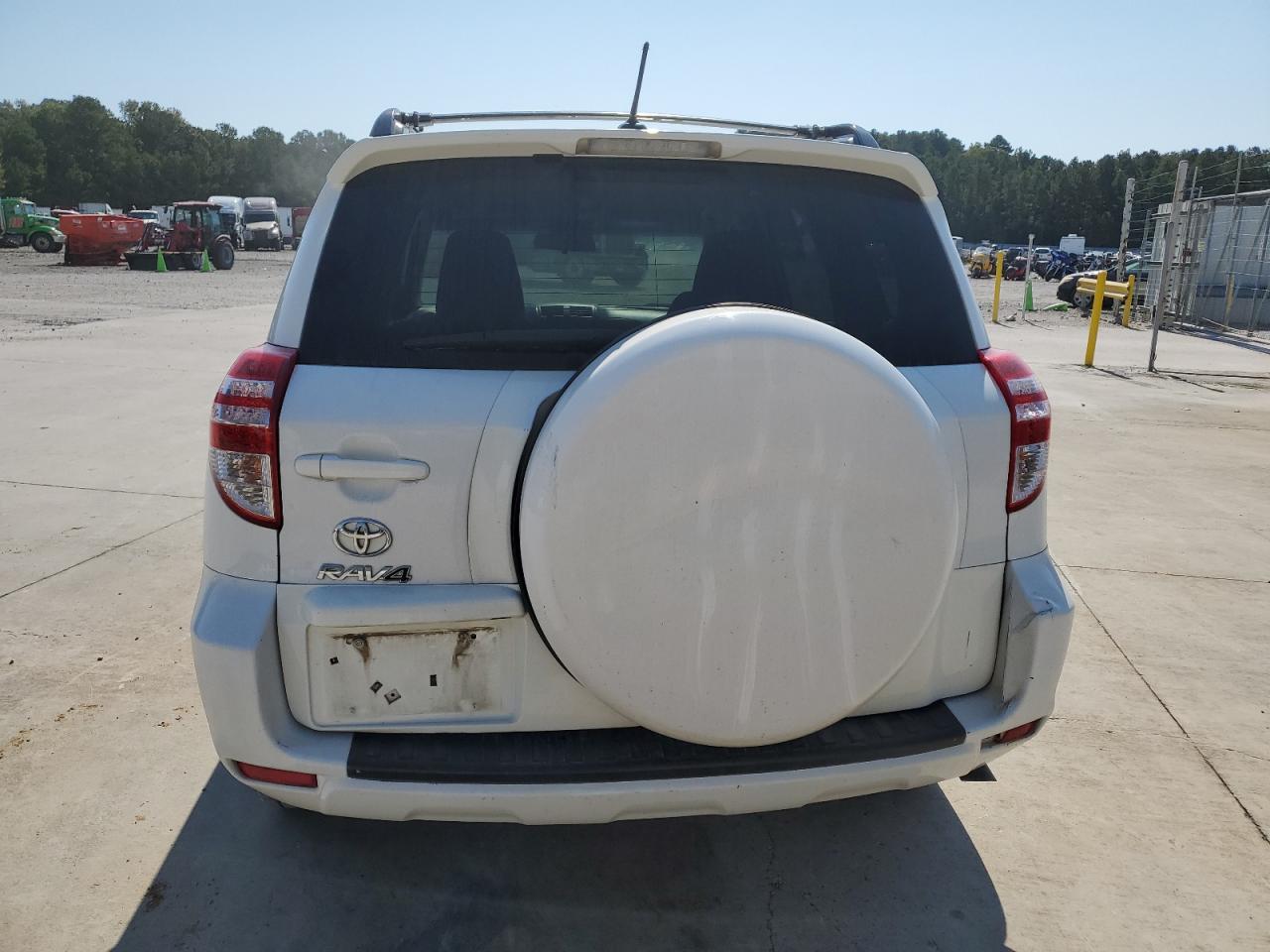 2011 Toyota RAV 4 - Image 6
