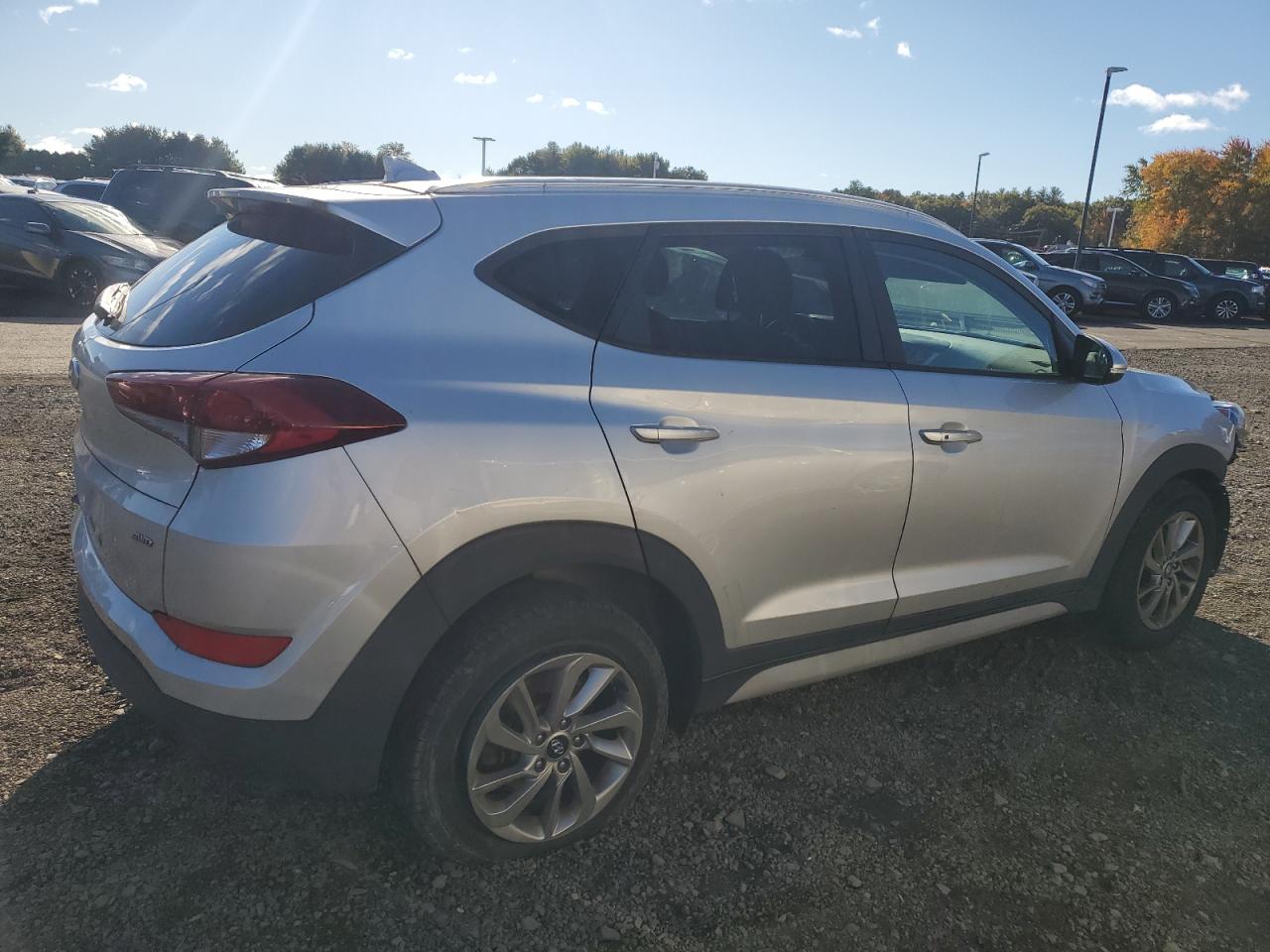 2017 Hyundai Tucson - Image 3