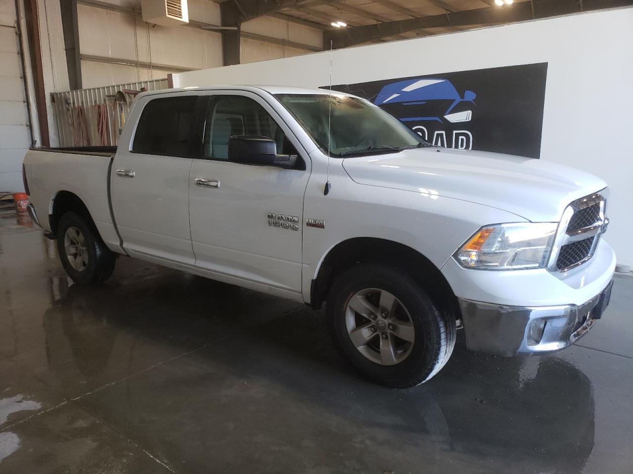 2016 RAM 1500 - Image 4