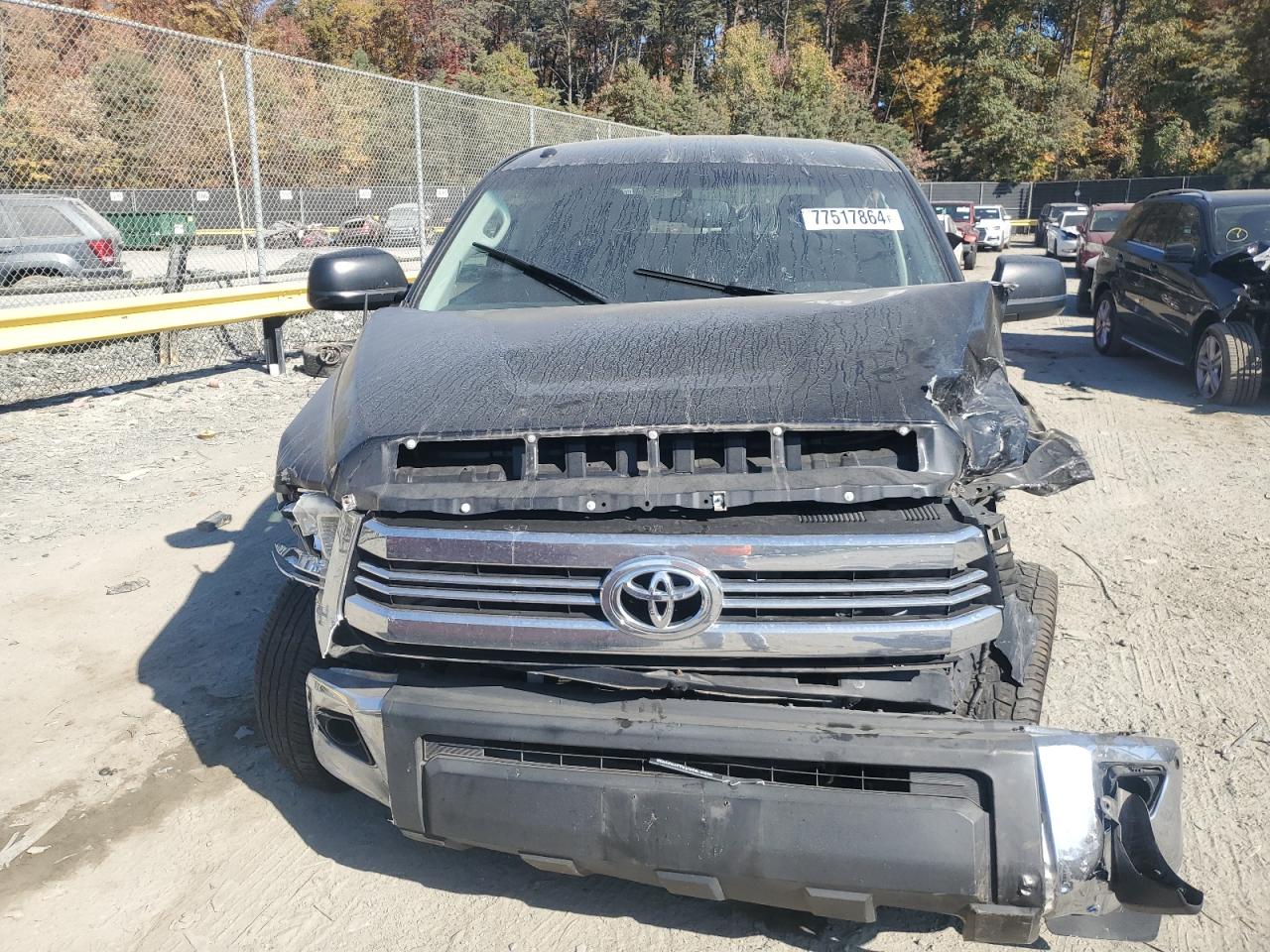 VIN 5TFDY5F16HX591834 2017 TOYOTA TUNDRA no.5