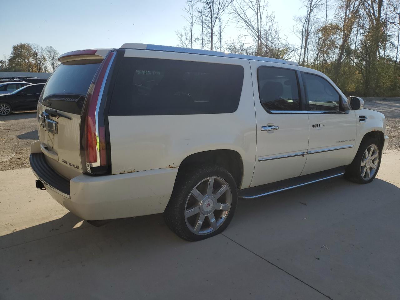 2007 Cadillac Escalade - Image 3