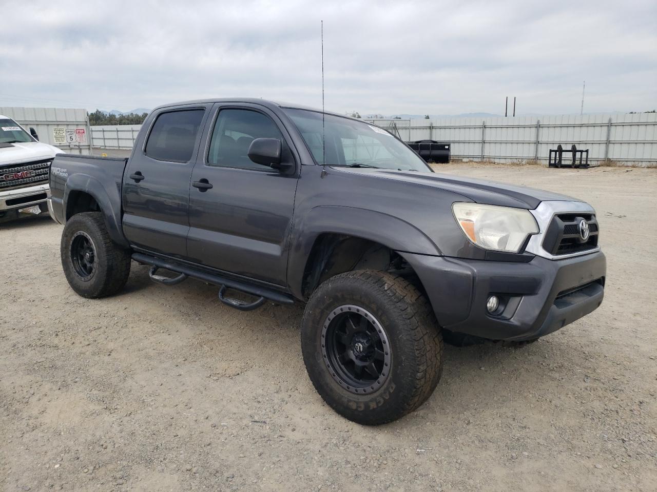 3TMLU4EN9FM186463 2015 Toyota Tacoma Double Cab