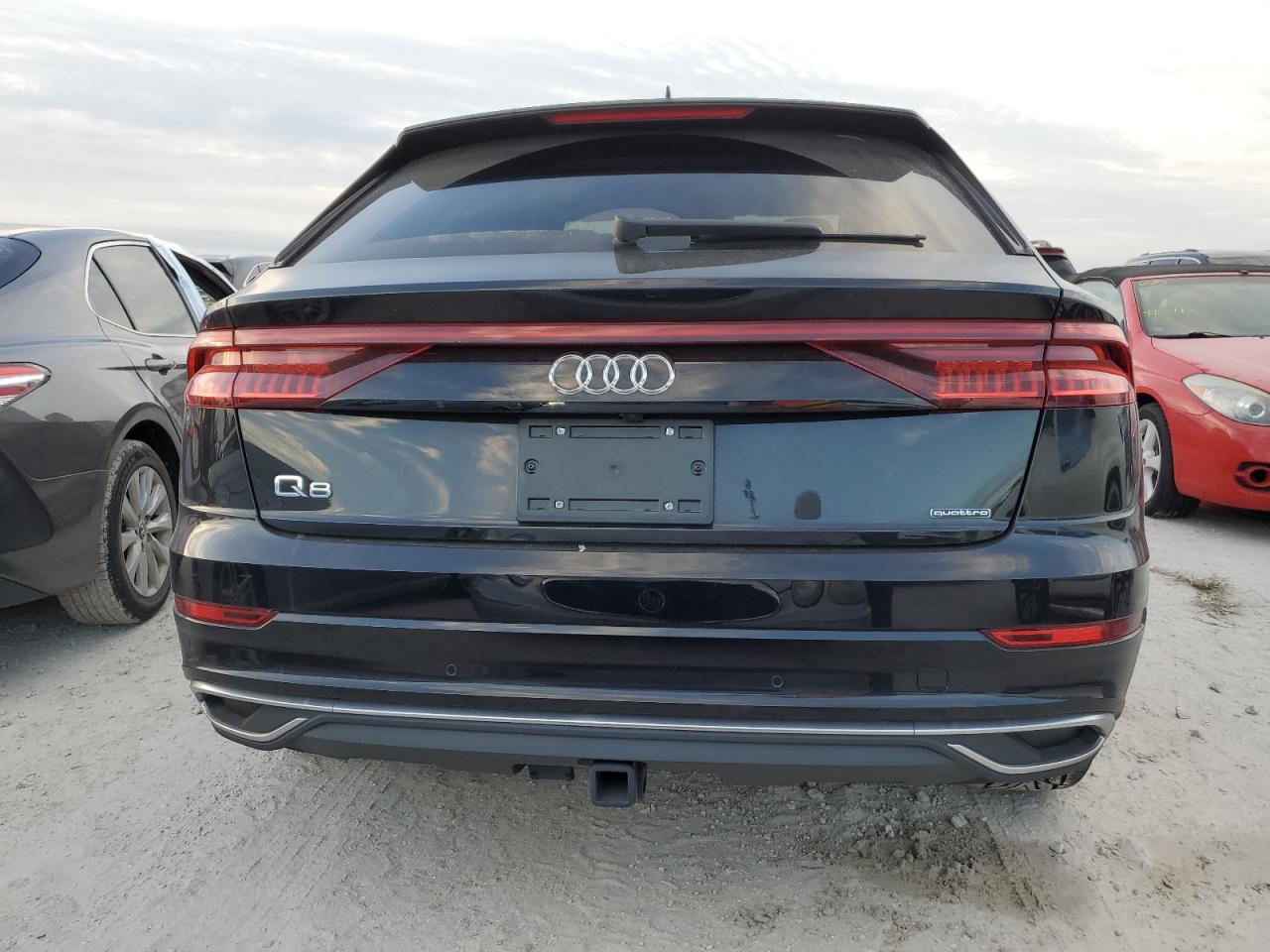 WA1AVAF15KD013120 2019 Audi Q8 Premium