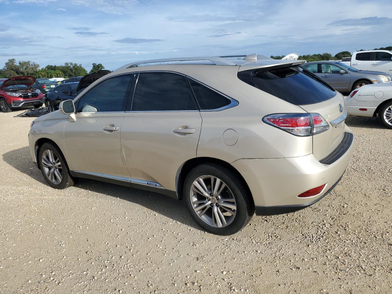 2T2BC1BA4FC009841 2015 LEXUS RX - Image 2