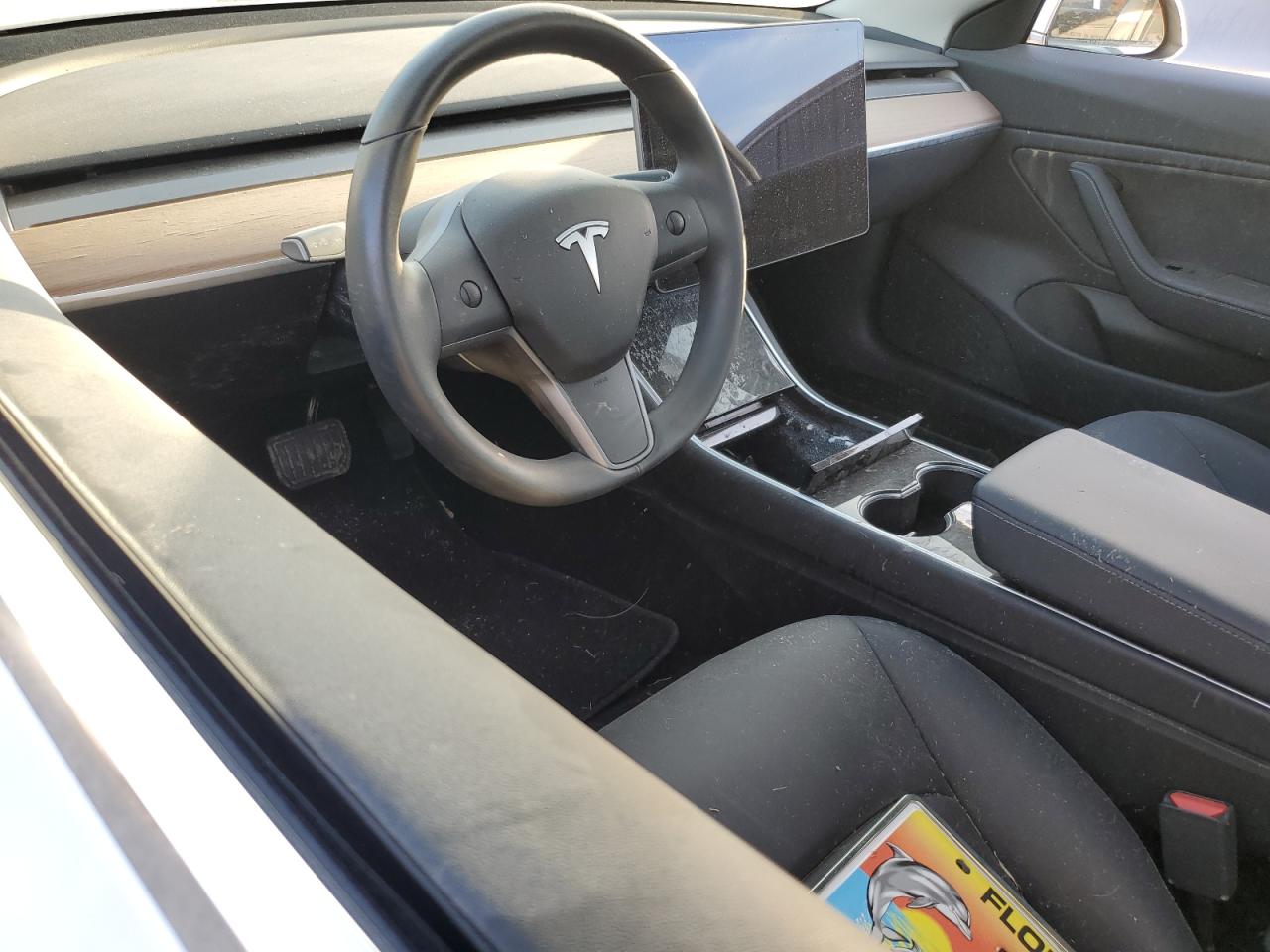 5YJ3E1EA5JF161999 2018 Tesla Model 3