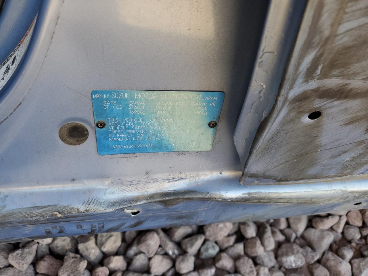 2006 Suzuki Aerio - Image 14