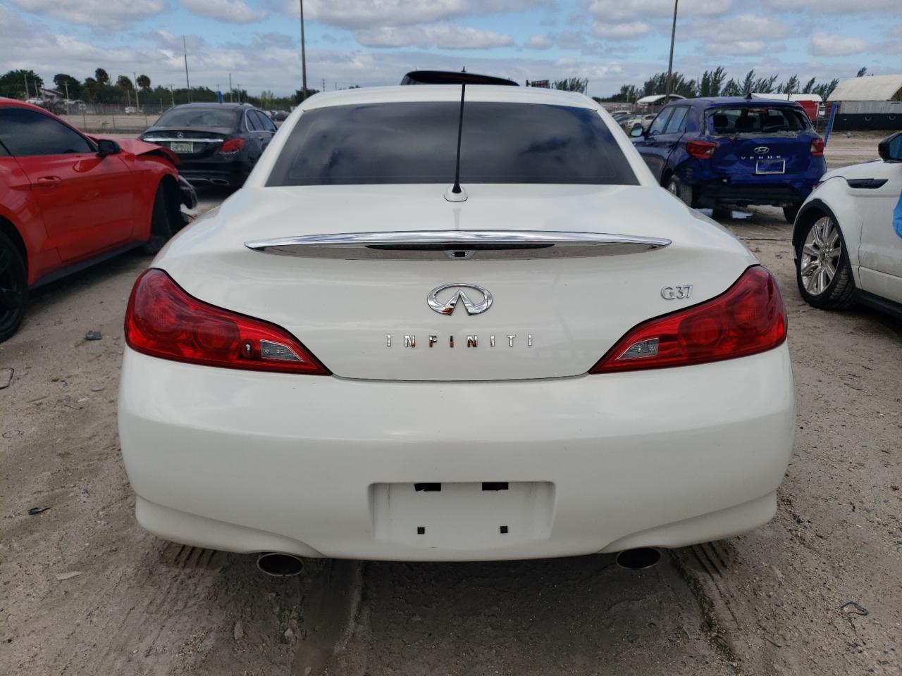 JNKCV66E59M721889 2009 Infiniti G37 Base