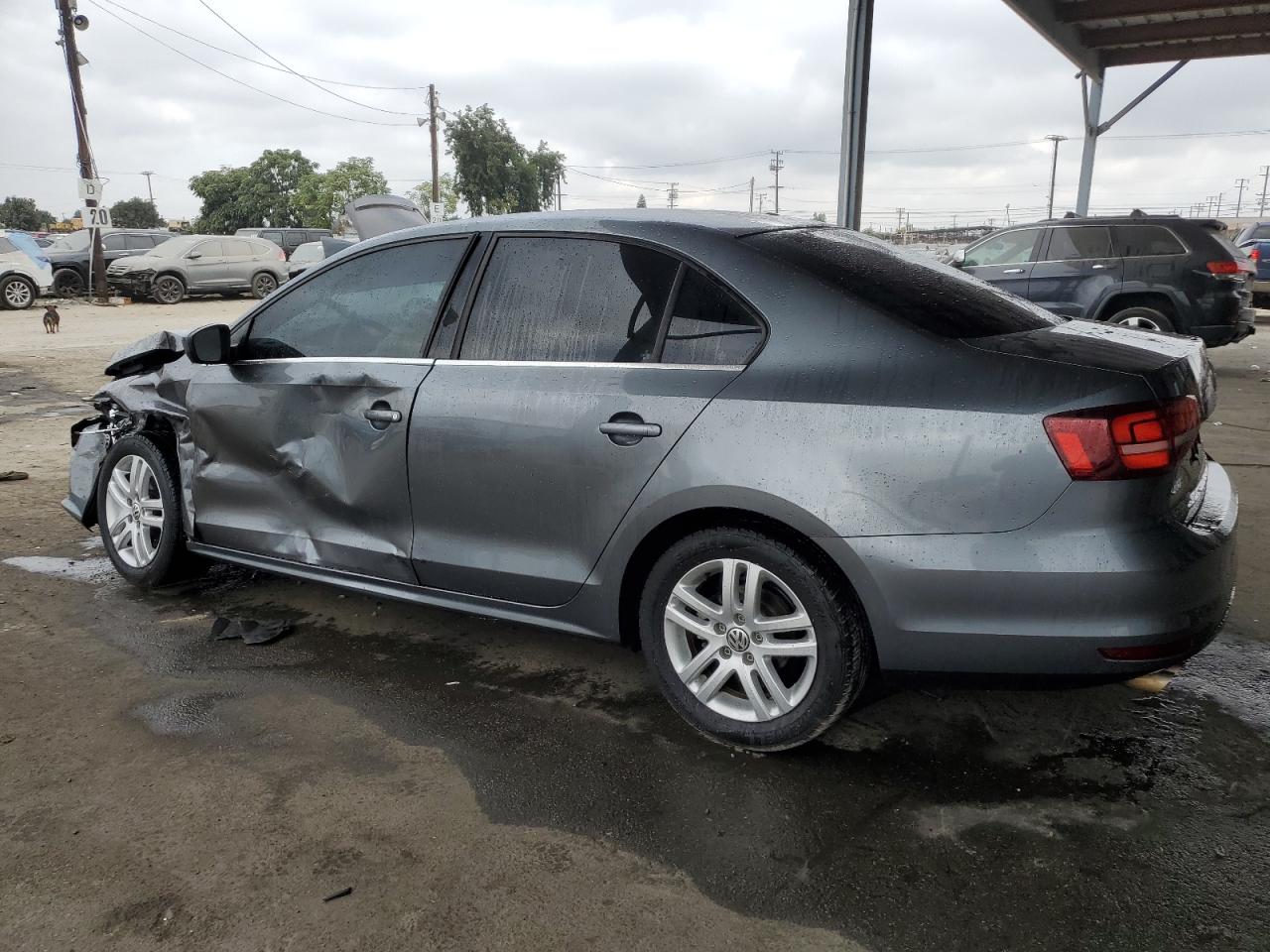 2017 Volkswagen Jetta - Image 2
