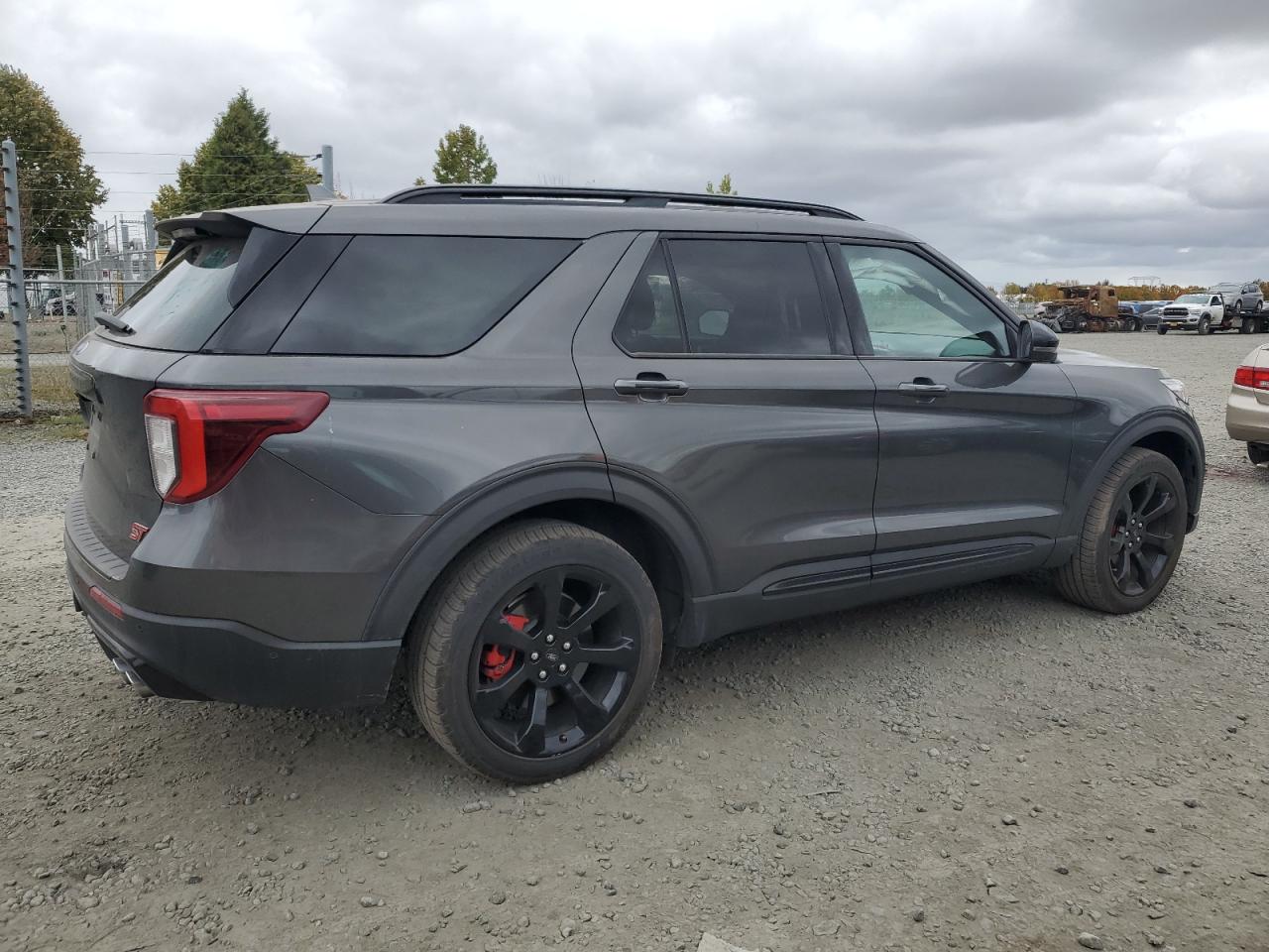 2020 Ford Explorer - Image 3