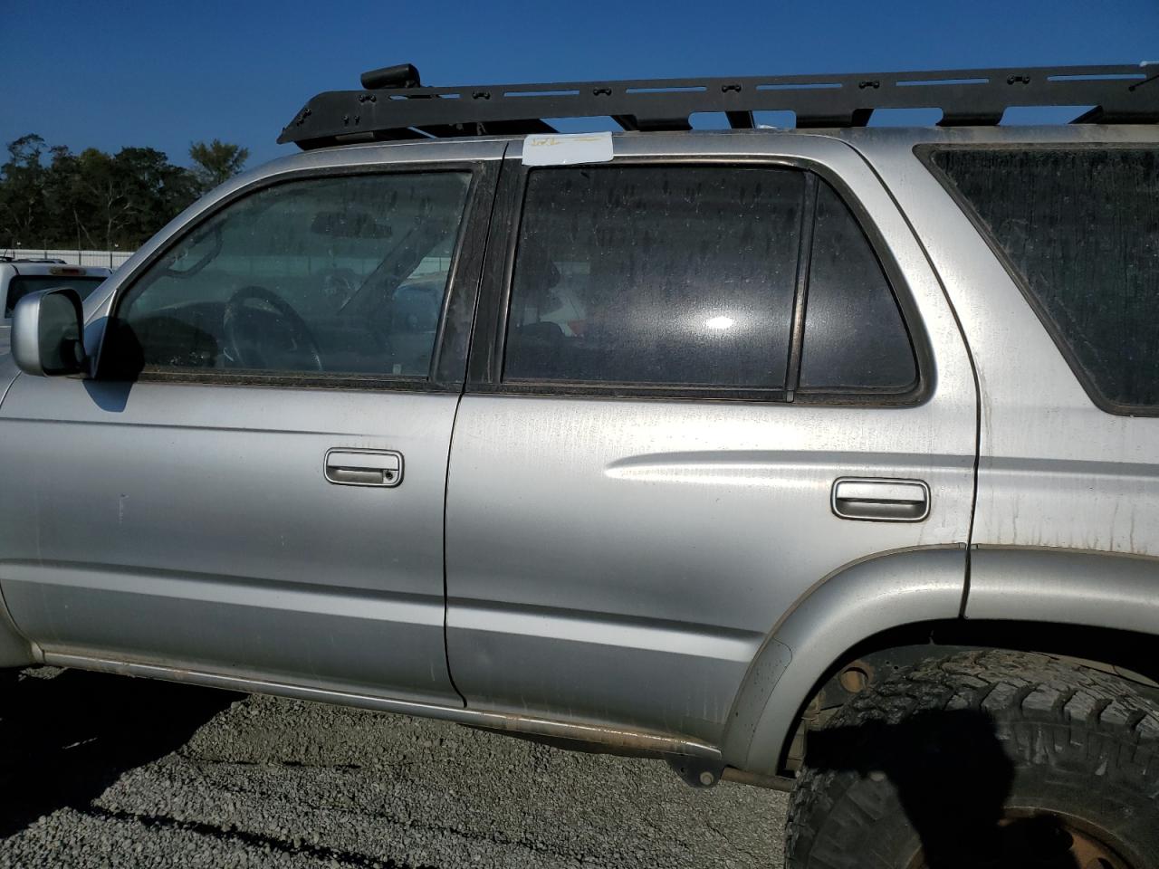 2001 Toyota 4Runner Sr5 VIN: JT3HN86R610330126 Lot: 74980894