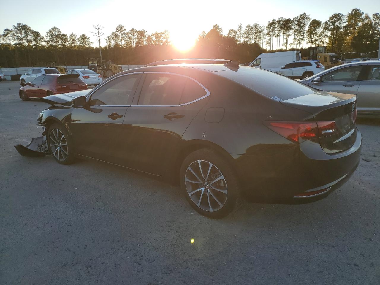 2015 Acura TLX - Image 2