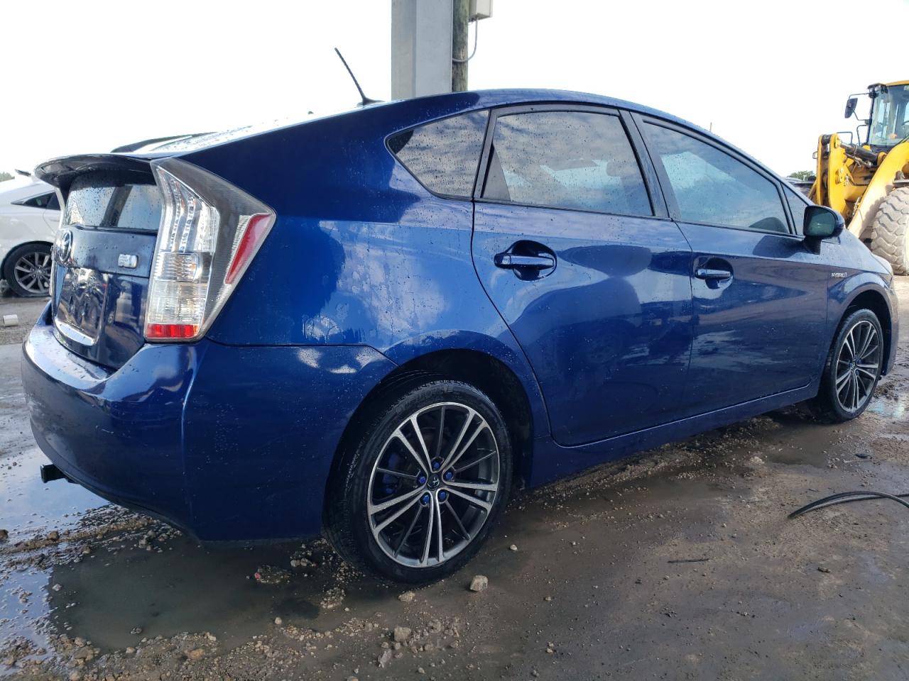 2010 Toyota Prius - Image 3