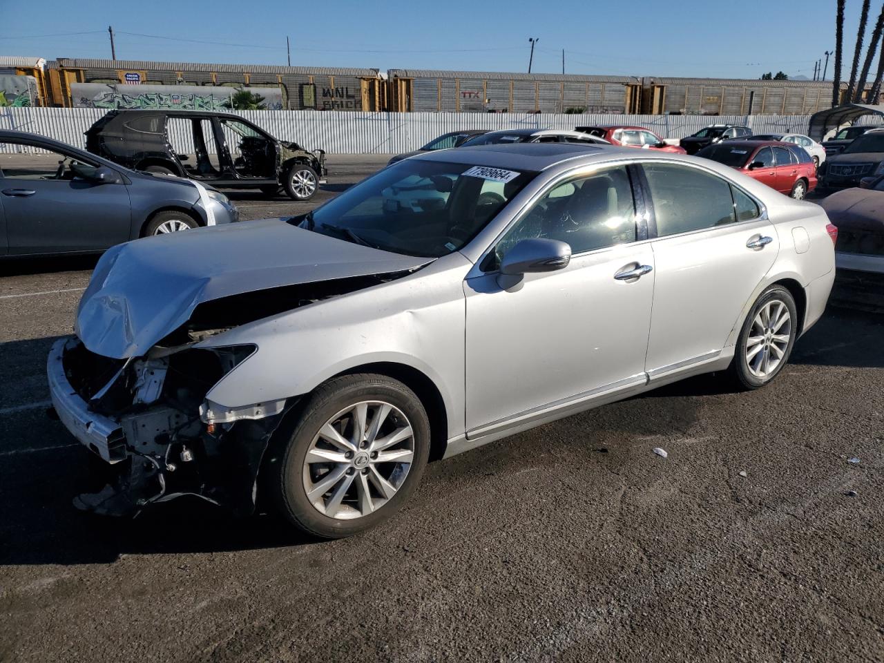 2011 Lexus ES - Image 1