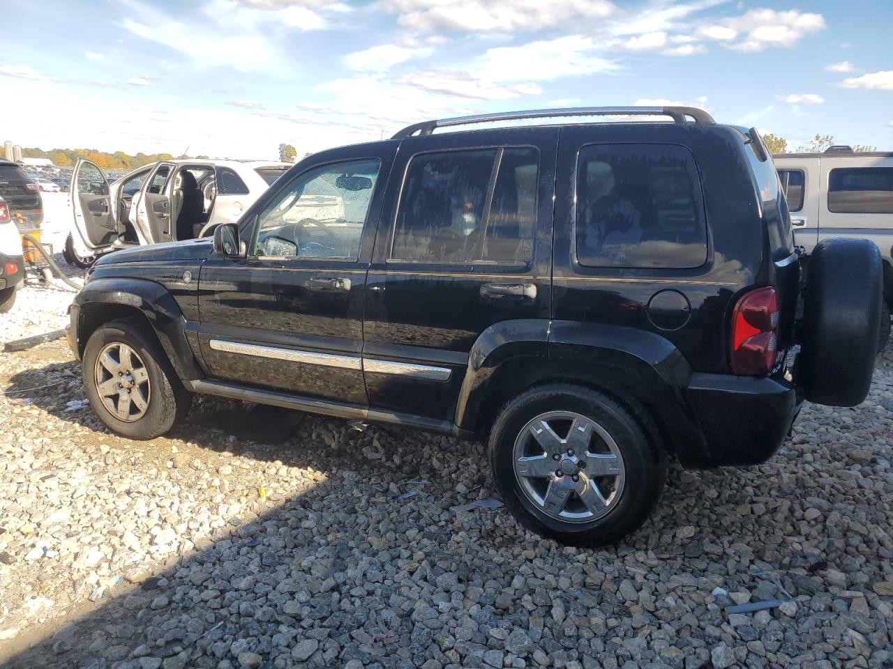 2005 Jeep Liberty Limited VIN: 1J4GL58K15W559936 Lot: 75888944