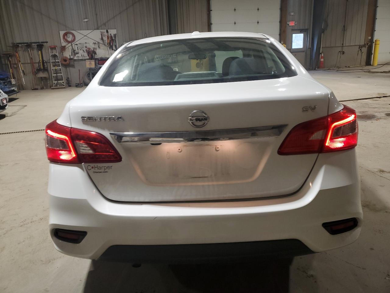 2017 Nissan Sentra - Image 6