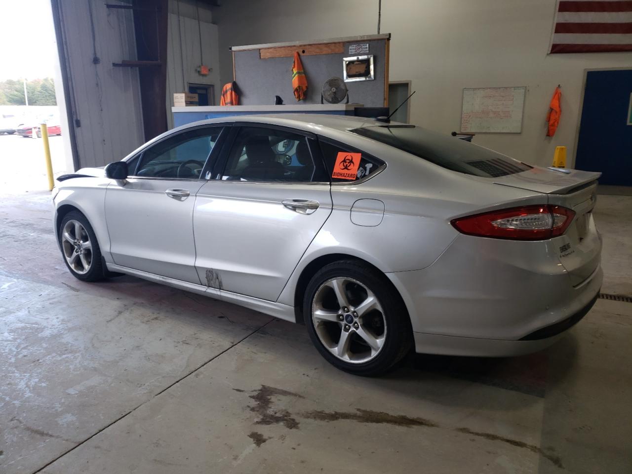 2016 Ford Fusion - Image 2