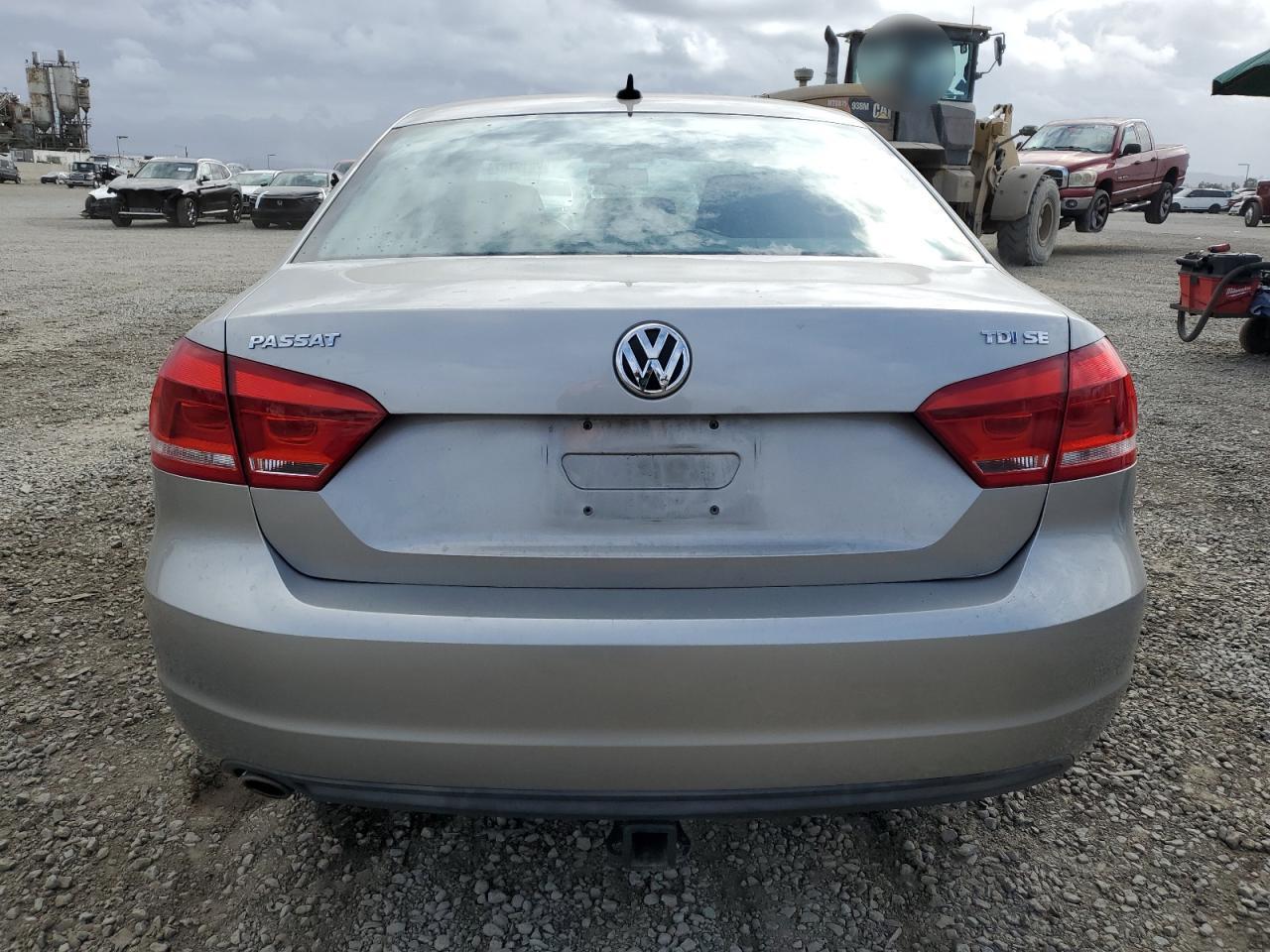 2013 Volkswagen Passat Se VIN: 1VWBN7A38DC043224 Lot: 78197374