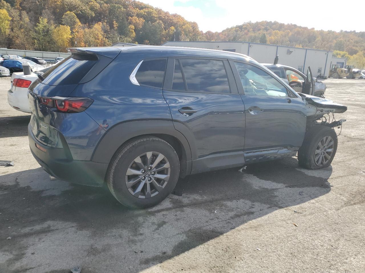 VIN 7MMVABCM4PN154172 2023 MAZDA CX-50 PREF no.3