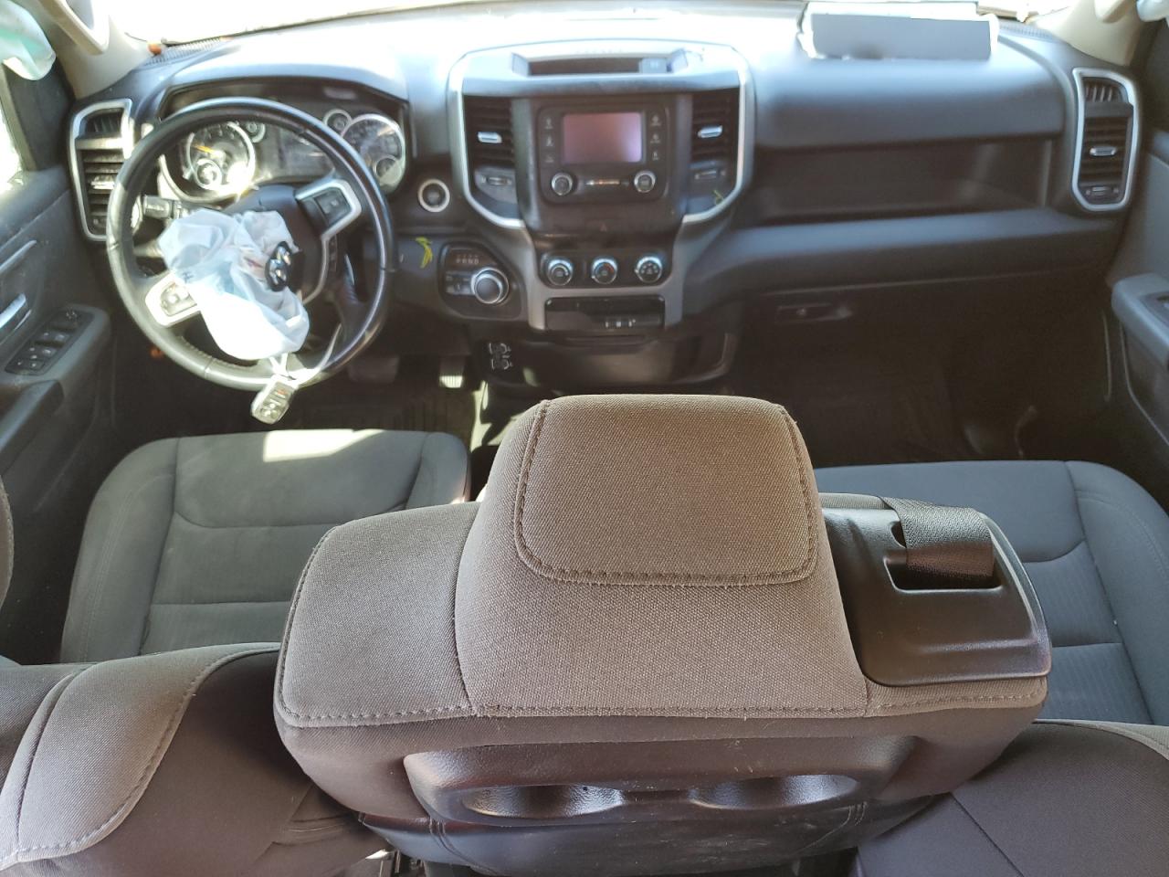 2020 RAM 1500 - Image 8